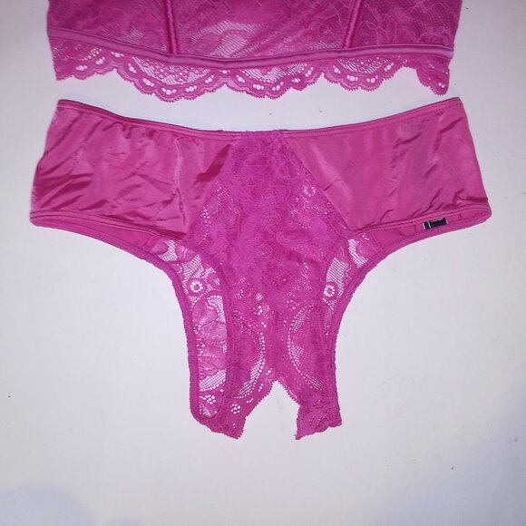 Victoria Secret Bra Set 34C Bombshell Push Up Medium Panty Shine Strap Pink Lace - Picture 11 of 16